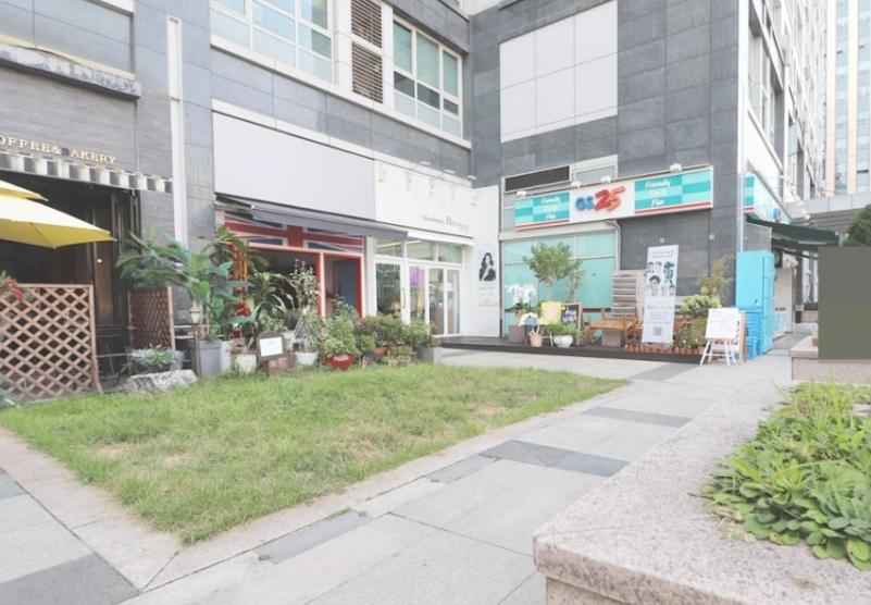 Apartment Comfortable Gangnam House In The City Center-03